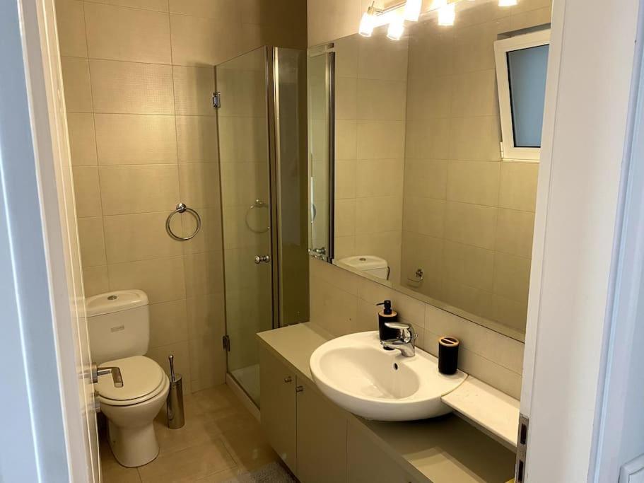 Spacious And Sunkissed 3Br & 2 Bathrooms Apartment Atina Dış mekan fotoğraf