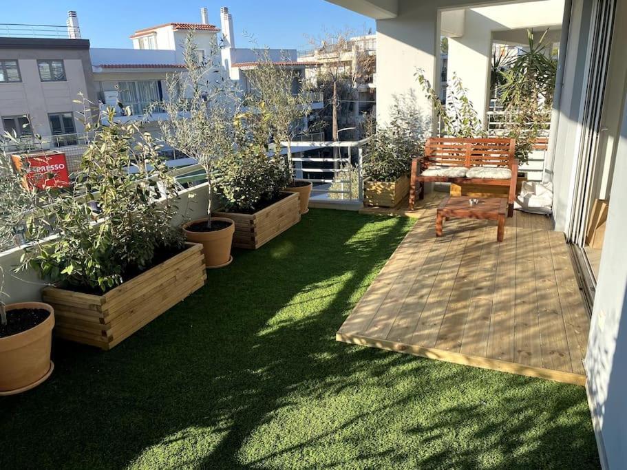 Spacious And Sunkissed 3Br & 2 Bathrooms Apartment Atina Dış mekan fotoğraf
